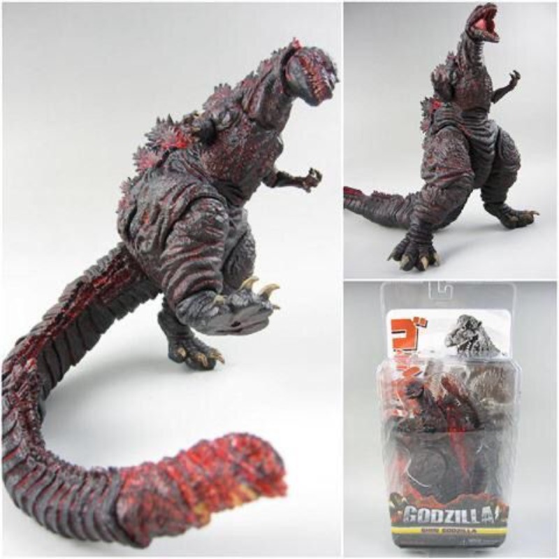 In Stock NECA Movie Version 20 - Model Kit Kiryu recension och pris