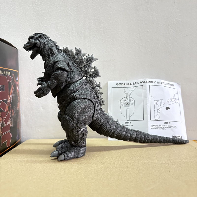 NECA 1954 Godzilla Monster Ser - Model Kit Kiryu recension och pris